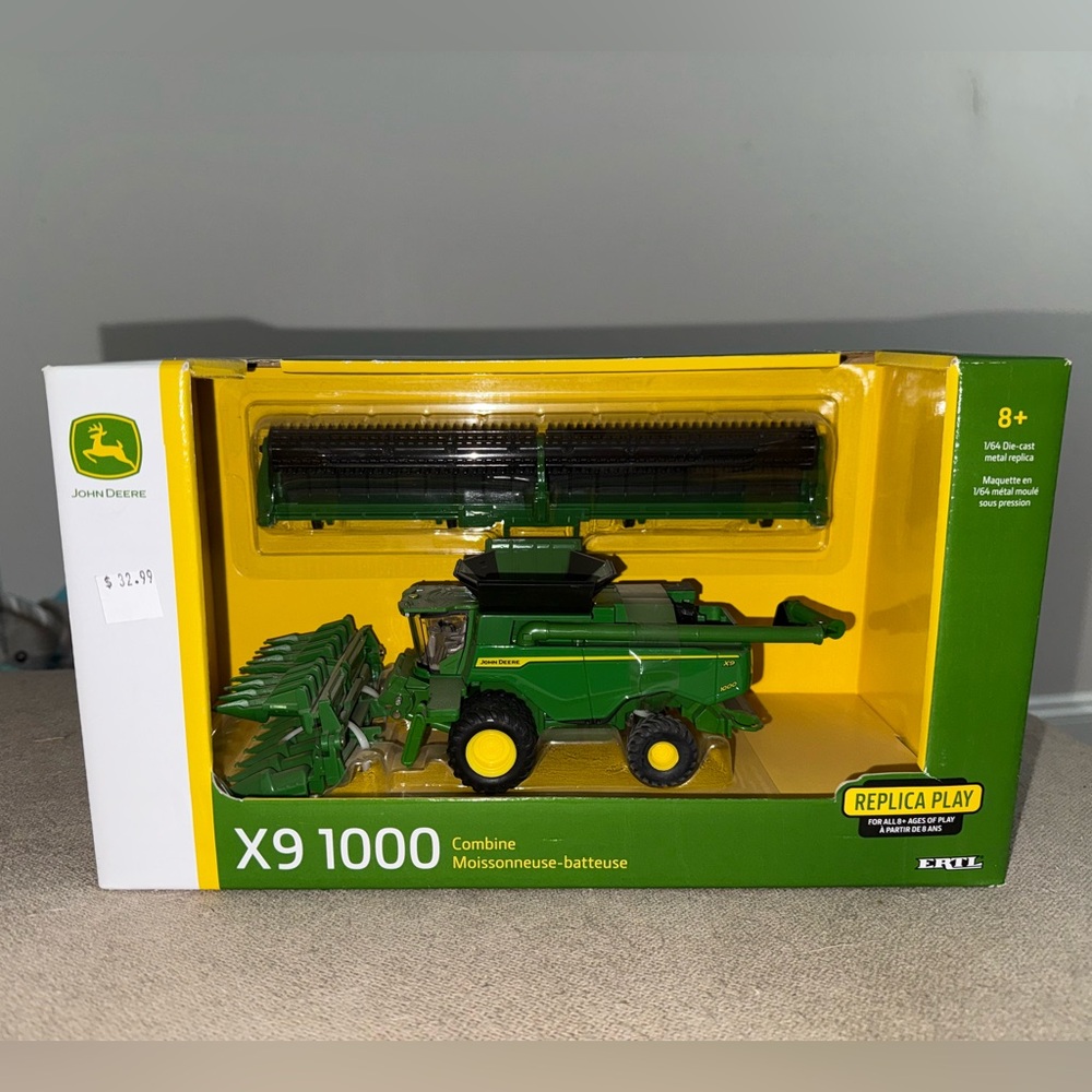 John Deere X9 1000 Combine Toy - Green and Yellow